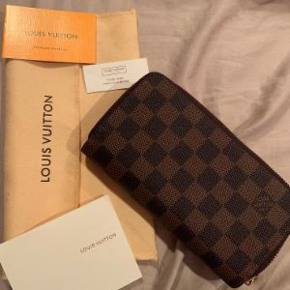 Louis Vuitton Wallet